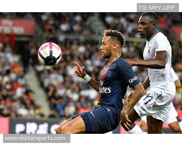 内马尔带伤出战连续进球上轮助攻本轮上演帽子戏法再创佳绩 内马尔带伤出战连续进球上轮助攻本轮上演帽子戏法再创佳绩