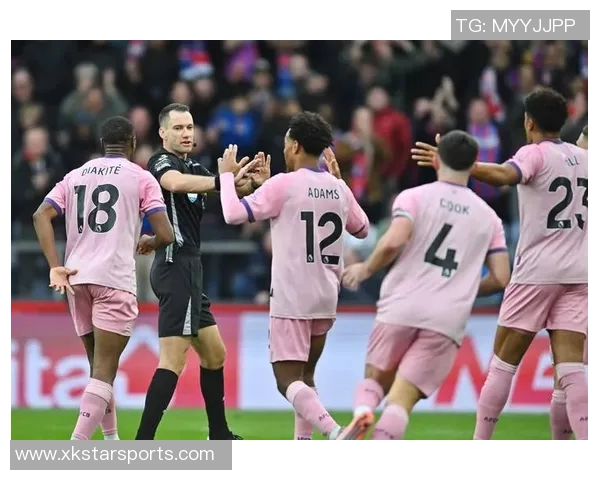 罗马诺透露布伦南或冬窗离队热刺面临水晶宫与伯恩茅斯询问